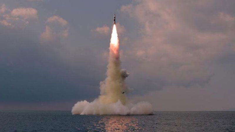 كوريا الشمالية تختبر صاروخًا باليستيًا جديدًا