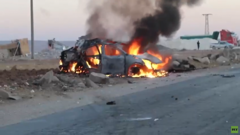 سوريا: مقتل 3 أشخاص إثر استهداف مسيّرة تركية سيارة في مدينة كوباني عين العرب