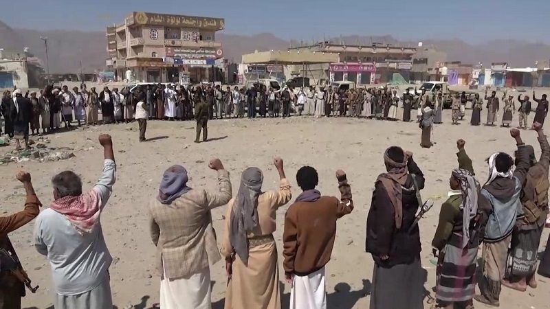 اليمن: مشايخ ووجهاء الجوبة في مأرب يؤكدون الوقوف إلى جانب الجيش واللجان