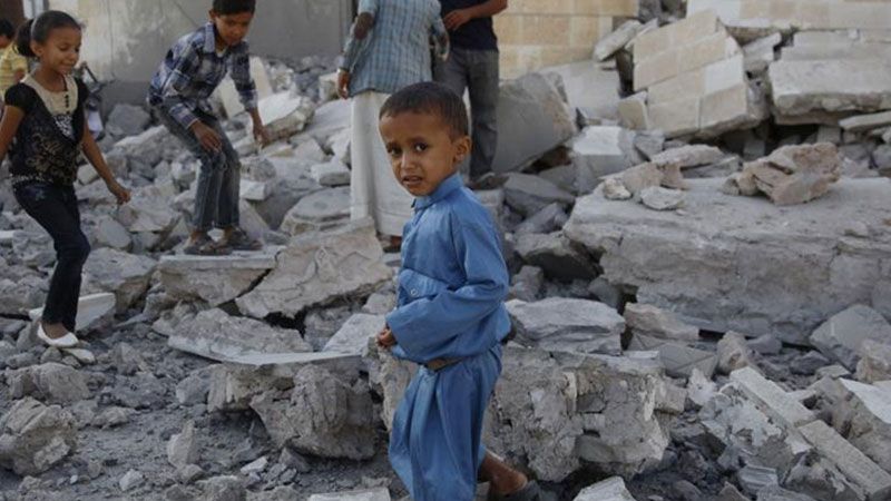 تقرير حقوقي يفضح جرائم العدوان السعودي بحق أطفال اليمن 