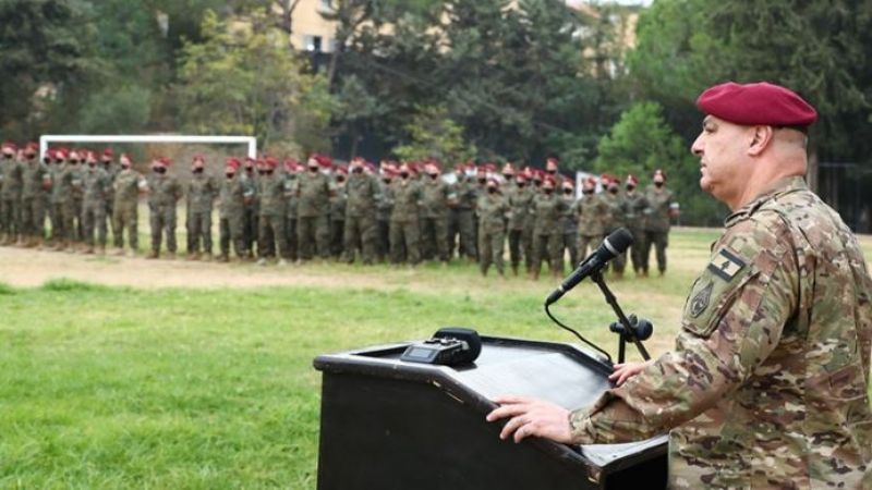 قائد الجيش تفقد قيادة فوج المغاوير في روميه: لا خوف على لبنان