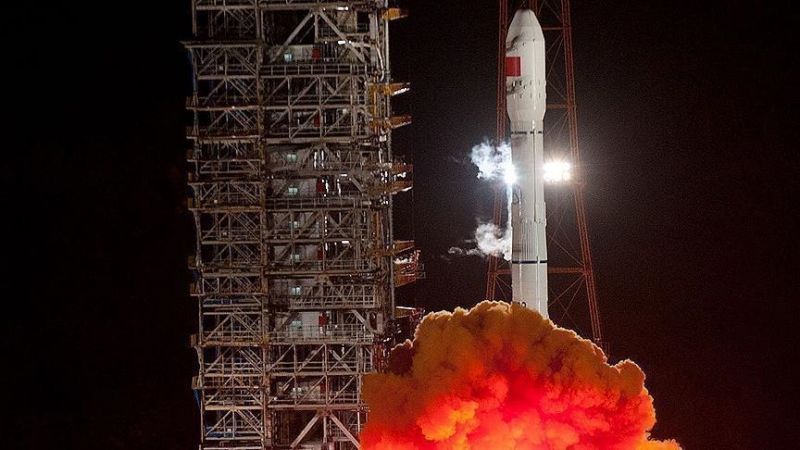 الصين تطلق قمرًا صناعيًا جديدًا إلى الفضاء