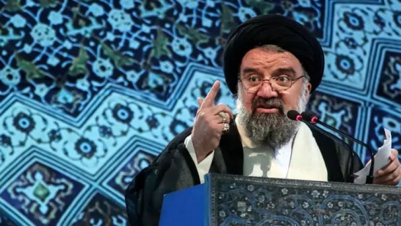 خطيب صلاة الجمعة في طهران: الشعب الإيراني لن يقبل بأقل من رفع العقوبات