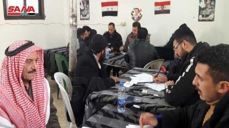 سوريا: بدء عملية التسوية الخاصة بأبناء دير الزور في مركز بلدة الشميطية
