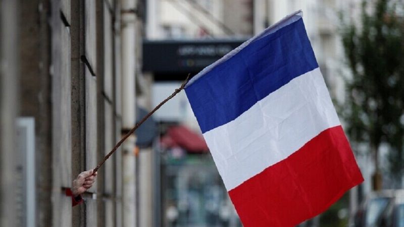 رئيس الوزراء الفرنسي: رفع تدريجي لقيود كوفيد اعتبارًا من 2 شباط