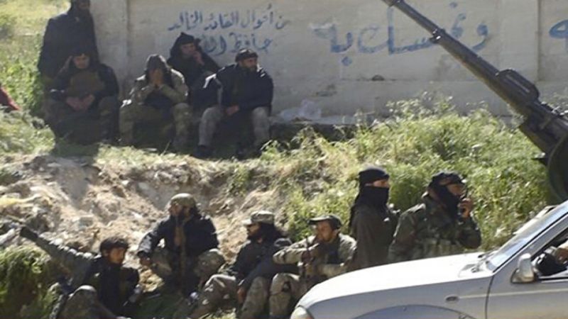  قادة جماعات مسلحة في سوريا يخططون لشن هجمات في 4 محافظات
