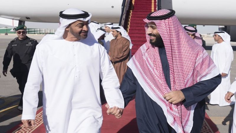الغارديان: علاقة الرياض وأبو ظبي مع أمريكا تقترب من "الطلاق"