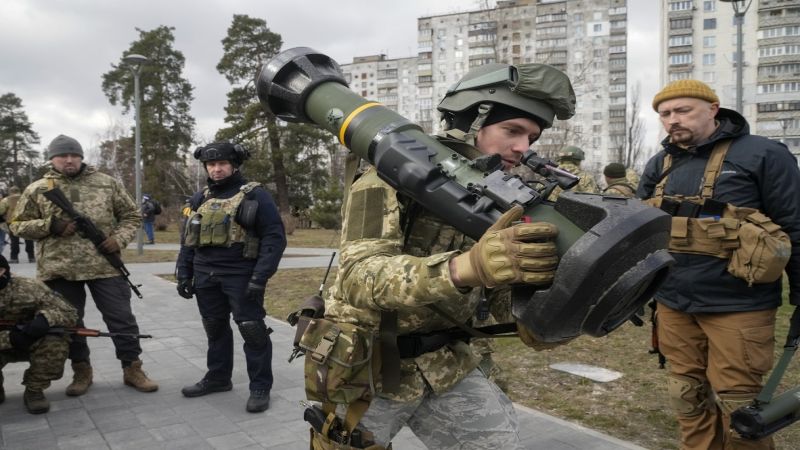 تقدير موقف | اليوم  54: آلية إيصال الأسلحة الغربية لأوكرانيا وما هي أصنافها؟