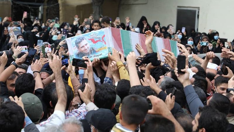 بالصور: إقامة مراسم تأبين الشهيد صياد خدايي في طهران