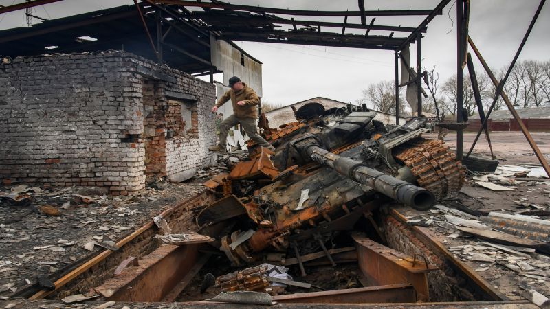 &nbsp;الدفاع الروسية: القوات الأوكرانية تتكبد أكثر من 300 قتيل في سفيتوغورسك وتدمير عشرات المدافع والآليات
