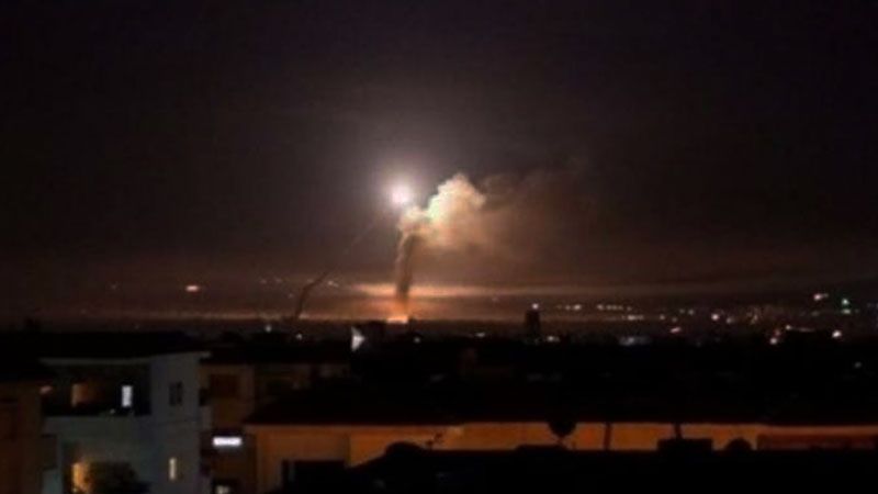 "معاريف": قصف مطار دمشق الدولي يجب أن يثير القلق في "إسرائيل‎‎"