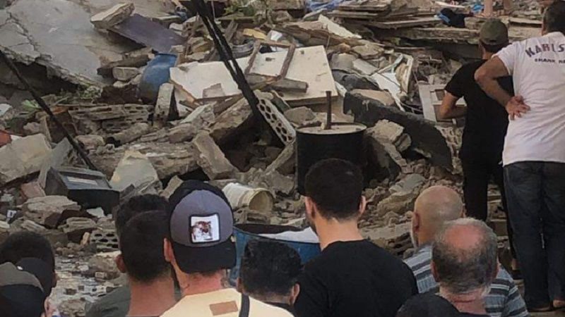 لبنان: انهيار مبنى في منطقة ضهر المغر في طرابلس وسقوط عدد من الجرحى