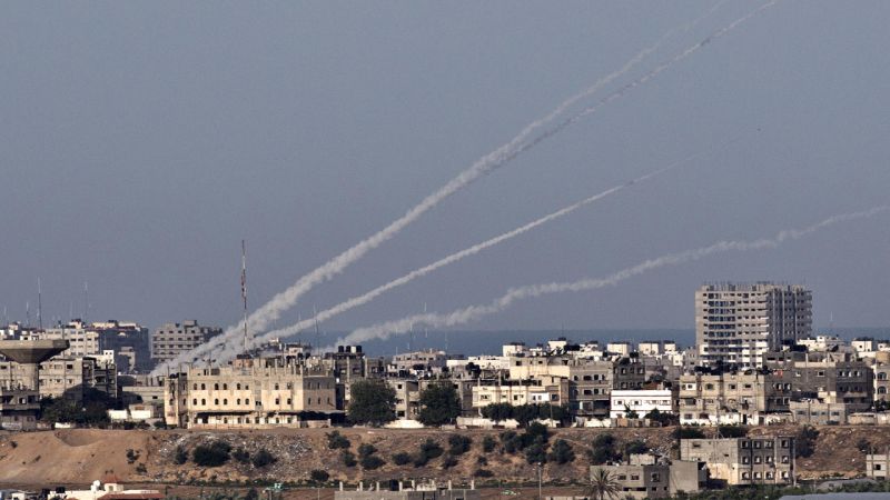 سرايا القدس تقصف "نيرعوز" و "نيريم" برشقة صاروخية وقذائف هاون
