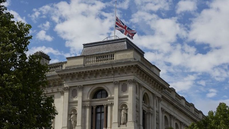 الخارجية البريطانية: استدعاء السفير الصيني في لندن للاحتجاج على تصعيد بيجين العدواني ضد تايوان