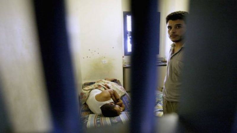 الأمراض تُهدّد حياة 600 أسير فلسطيني في سجون الاحتلال