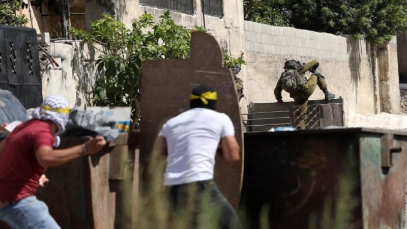 مواجهات مع قوات الاحتلال واعتداءات للمستوطنين بالضفة الغربية