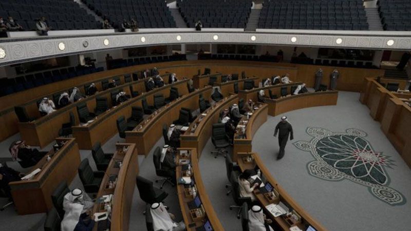مجلس الأمة الكويتي يؤدي اليمين الدستورية