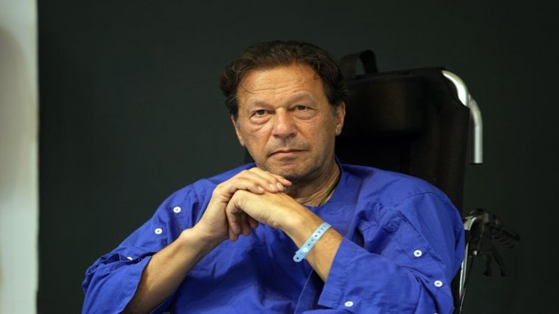باكستان: خان يعلن الثلثاء القادم موعدًا لزحف أنصاره باتجاه إسلام آباد