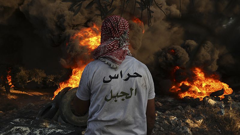 الهلال الأحمر الفلسطيني: 10 أصابات بالاختناق خلال المواجهات مع الاحتلال في جبل صبيح بنابلس