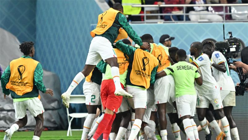 السنغال ترافق هولندا إلى ثمن نهائي المونديال
