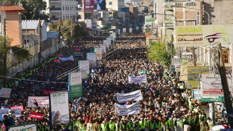 اليمنيون احتشدوا في مسيرات "الحصار حرب": إلى جانب القيادة لردع العدوان