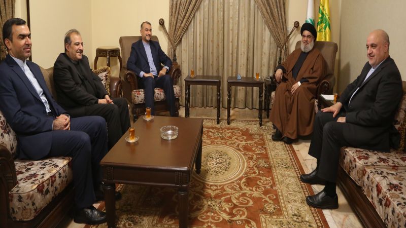 الأمين العام لحزب الله يستقبل وزير الخارجية الإيرانية