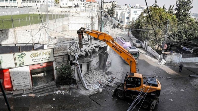 فلسطين المحتلة: الاحتلال يهدم منشأة تجارية في صور باهر بالقدس