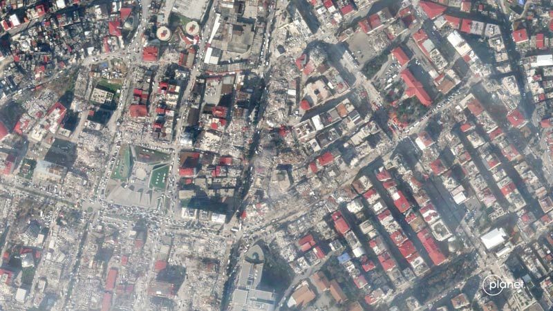 صور من الفضاء تظهر حجم الدمار الذي أحدثه الزلزال ببعض المناطق في سوريا وتركيا