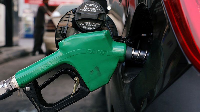 استهلاك البنزين في لبنان يتراجع 30%