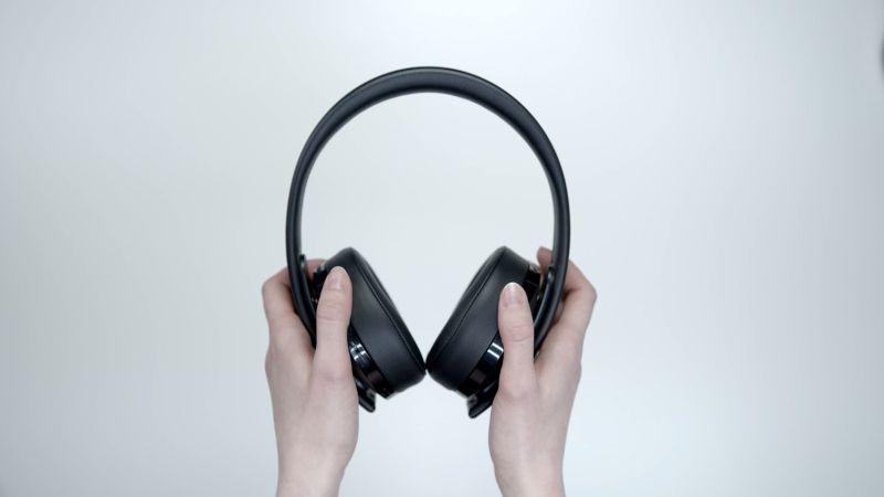 هل تحسين السمع أمر ممكن؟.. إليكم تجربة بسيطة