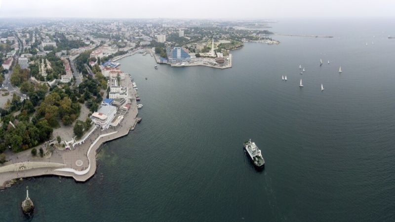 روسيا: حاكم سيفاستوبول يعلن إسقاط ثلاث مسيرات فوق خليج سيفاستوبول