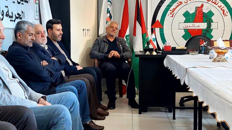 لقاء بين حزب الله واتحاد نقابات عمال فلسطين في مخيم البصّ