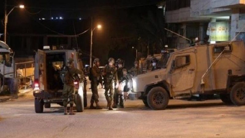 إصابة 100 فلسطيني بجروح وحالات اختناق خلال اقتحام الاحتلال شرق نابلس