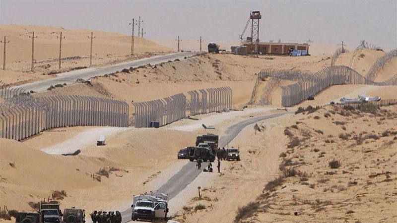 جيش الاحتلال يغلق جميع الطرق والمحاور التي تؤدي إلى المنطقة الحدودية مع مصر