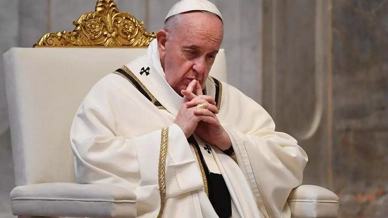 بابا الفاتيكان سيخضع لجراحة عاجلة تحت التخدير العام