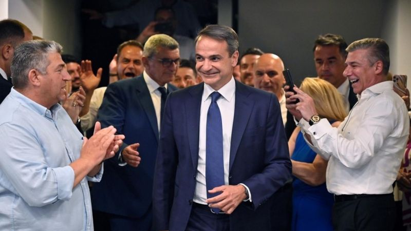 ميتسوتاكيس يعلن فوز حزبه في انتخابات اليونان التشريعية
