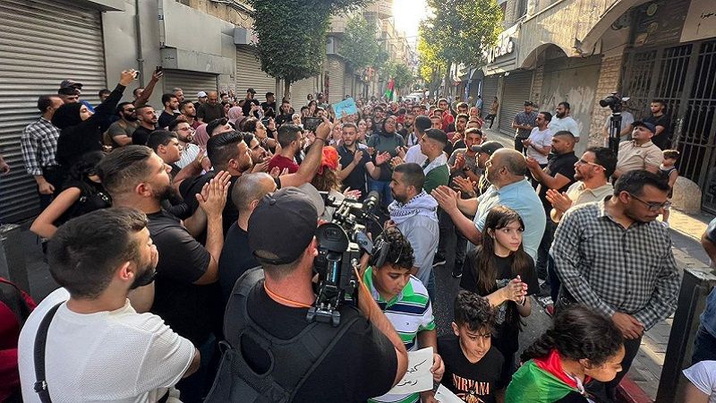 فلسطين المحتلة: تظاهرة حاشدة في رام الله تنديدًا بالعدوان الصهيوني على جنين
