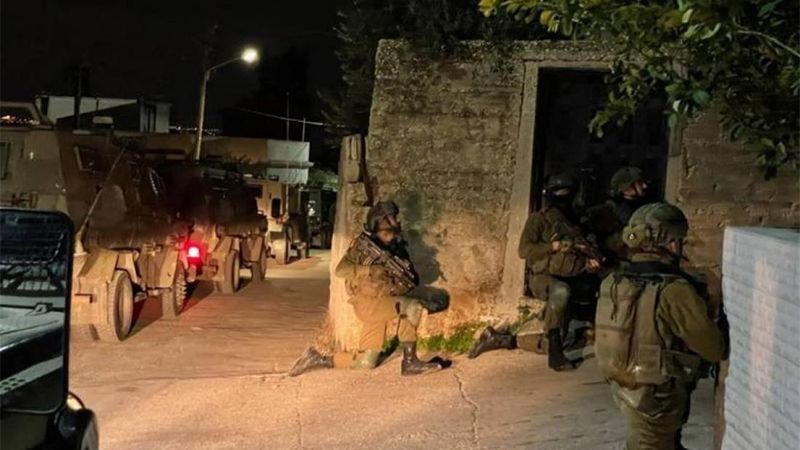 إعلام العدو: جيش الاحتلال يطلب من المستوطنين في مستوطنة "كدوميم" قرب نابلس الدخول للمنازل خشية من حدث أمني