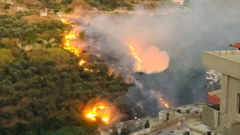 لبنان: حريق كبير بأحراش بلدة الحصنية العكارية