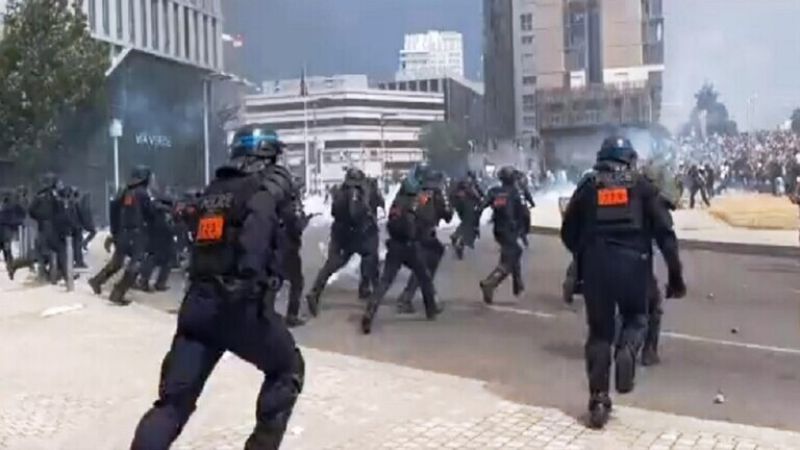 الداخلية الفرنسية: إجمالي المعتقلين خلال أعمال الشغب في البلاد يبلغ 3.8 ألف شخص