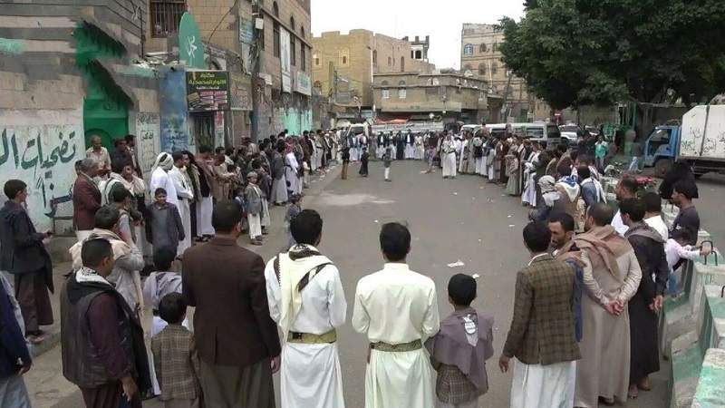 وقفات احتجاجية في اليمن تنديدًا بجرائم تدنيس المصحف الشريف