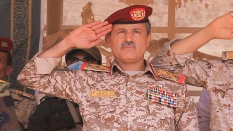 وزير الدفاع اليمني: السلام المشرّف لا يستقيم إلا بالقوة والعزة