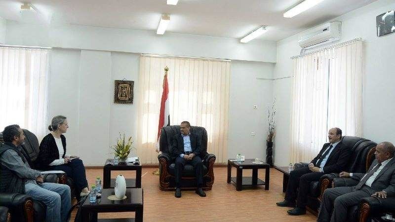وزير النقل اليمني: الوضع الإنساني المتفاقم سببه الحصار المفروض على مطار صنعاء