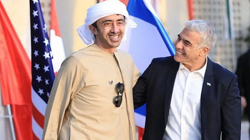 رئيس &quot;المعارضة&quot; الصهيونية يلتقي وزير خارجية الإمارات في إيطاليا