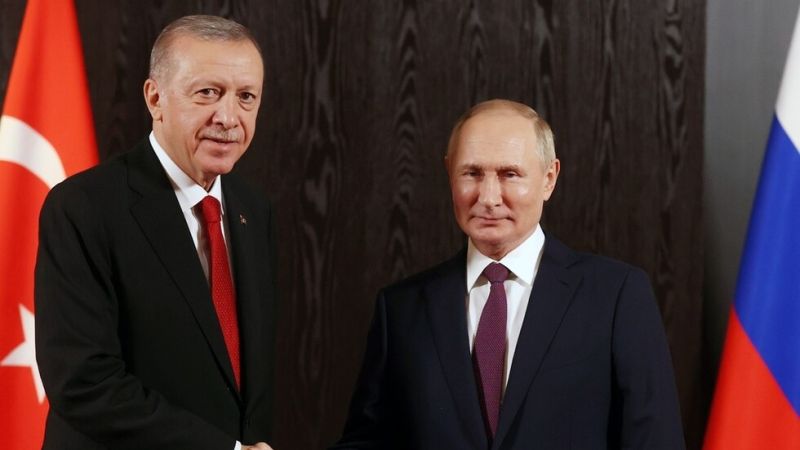 الكرملين: نلتزم بالاتفاق حول إعلان موعد اللقاء بين بوتين وأردوغان