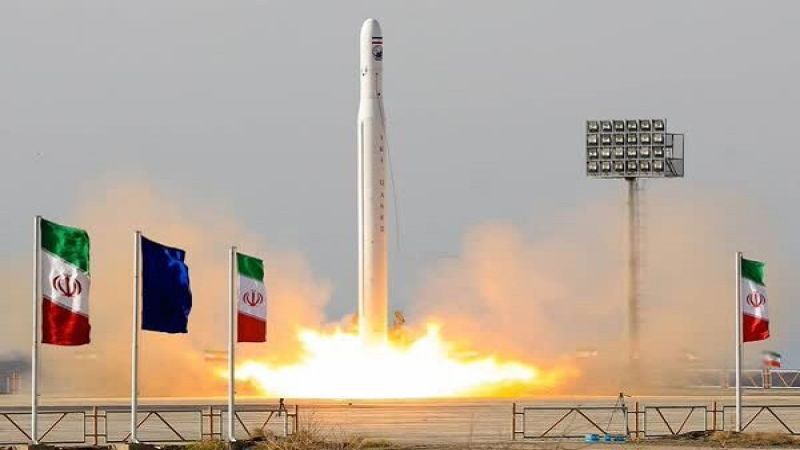 إيران تُطلق القمر الصناعي "نور-3" بنجاح