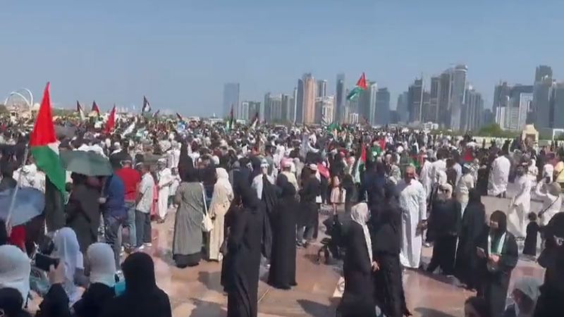 بالفيديو.. مسيرات حاشدة في العاصمة القطرية نصرة لفلسطين