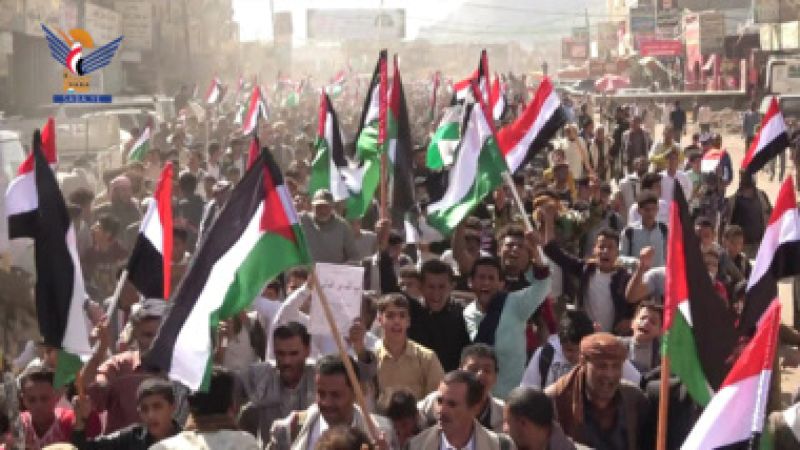 انطلاق تظاهرة حاشدة في مدينة صعدة اليمنية دعمًا لصمود غزة واسنادًا للمقاومة الفلسطينية