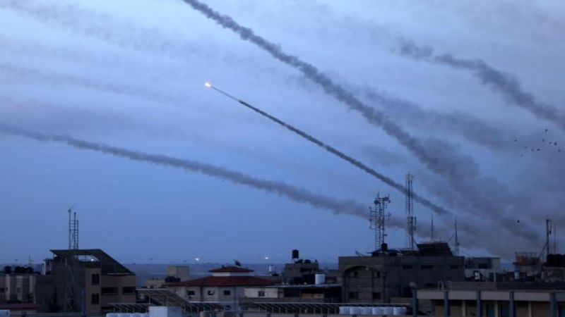 كتائب القسام تقصف تحشدات للعدو قرب "مفكعيم" برشقة صاروخية