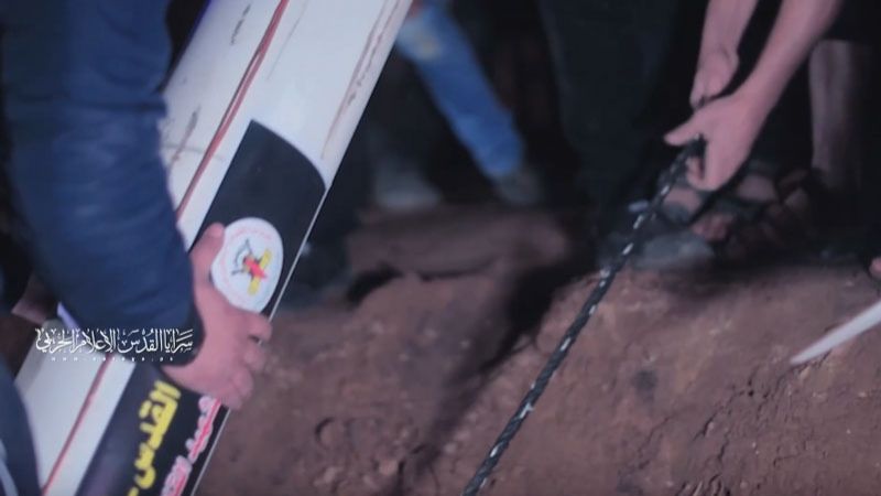 بالفيديو.. القسام تدكّ &quot;تل أبيب&quot; بالصواريخ ردًا على مجازر الاحتلال بحق المدنيين